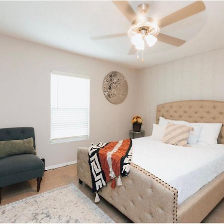 Enticing 1Br Apartment In The Heart Of The Heights Houston Extérieur photo