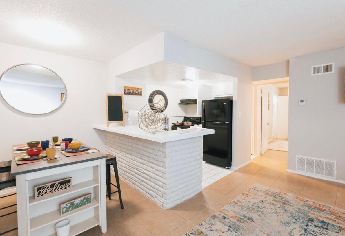 Enticing 1Br Apartment In The Heart Of The Heights Houston Extérieur photo